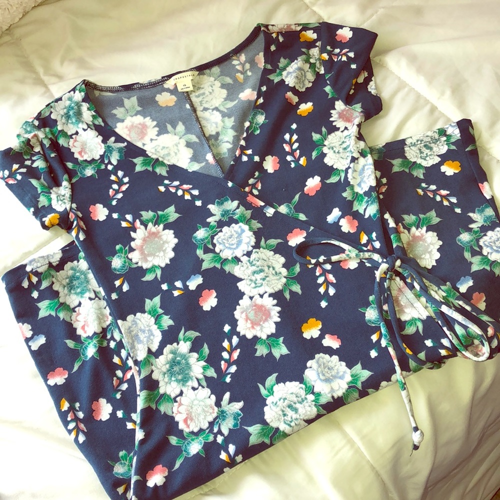 Flower blue dress